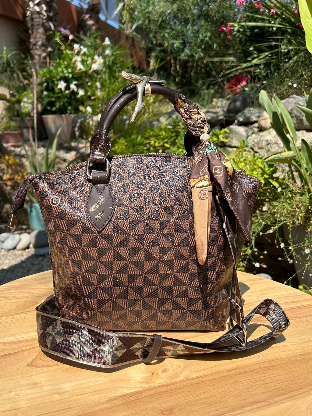 Sac Lilou  marron Art Projections