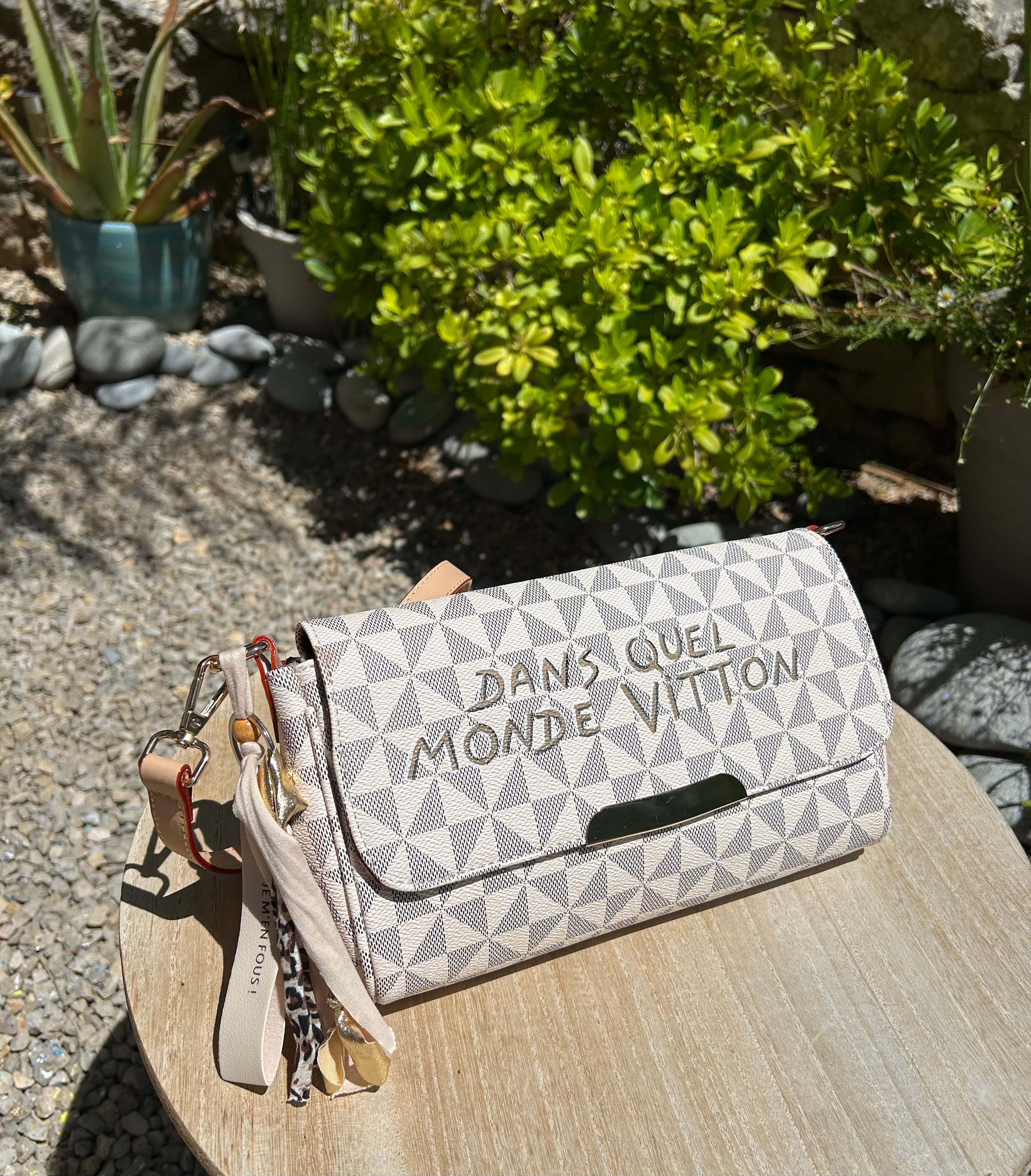 Sac pochette bandoulière beige