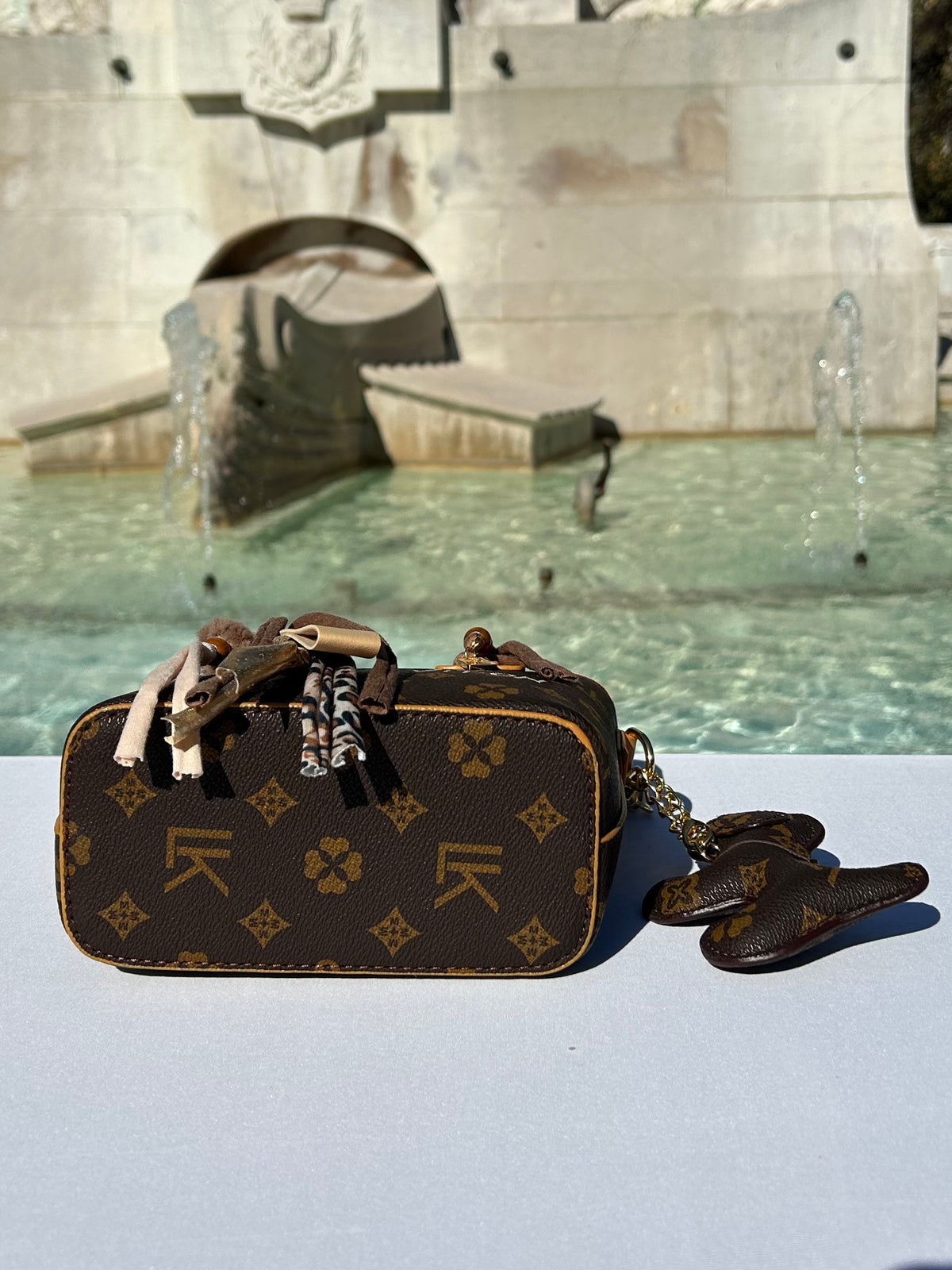 Petit sac Dans quel monde Vit-on 