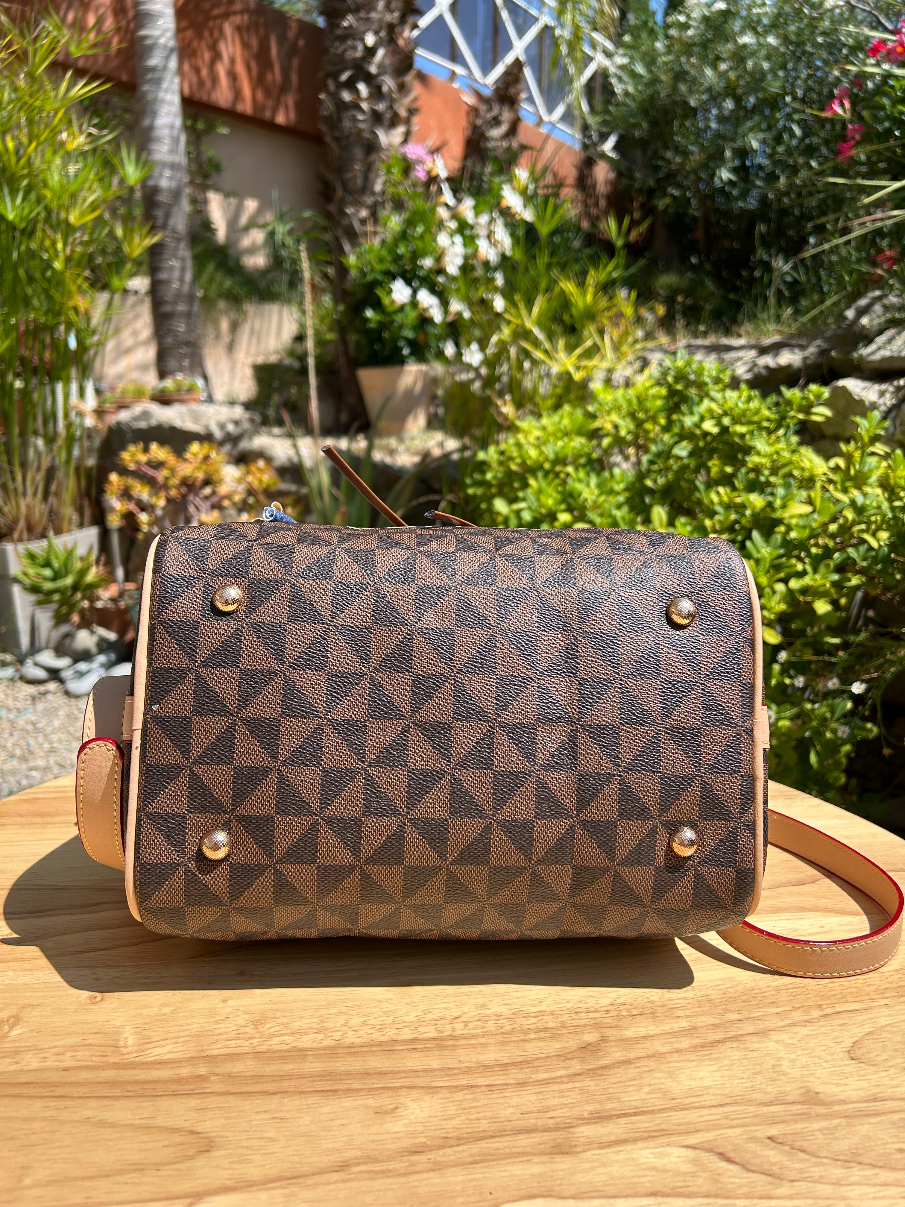 Sac Boston marron DQMV