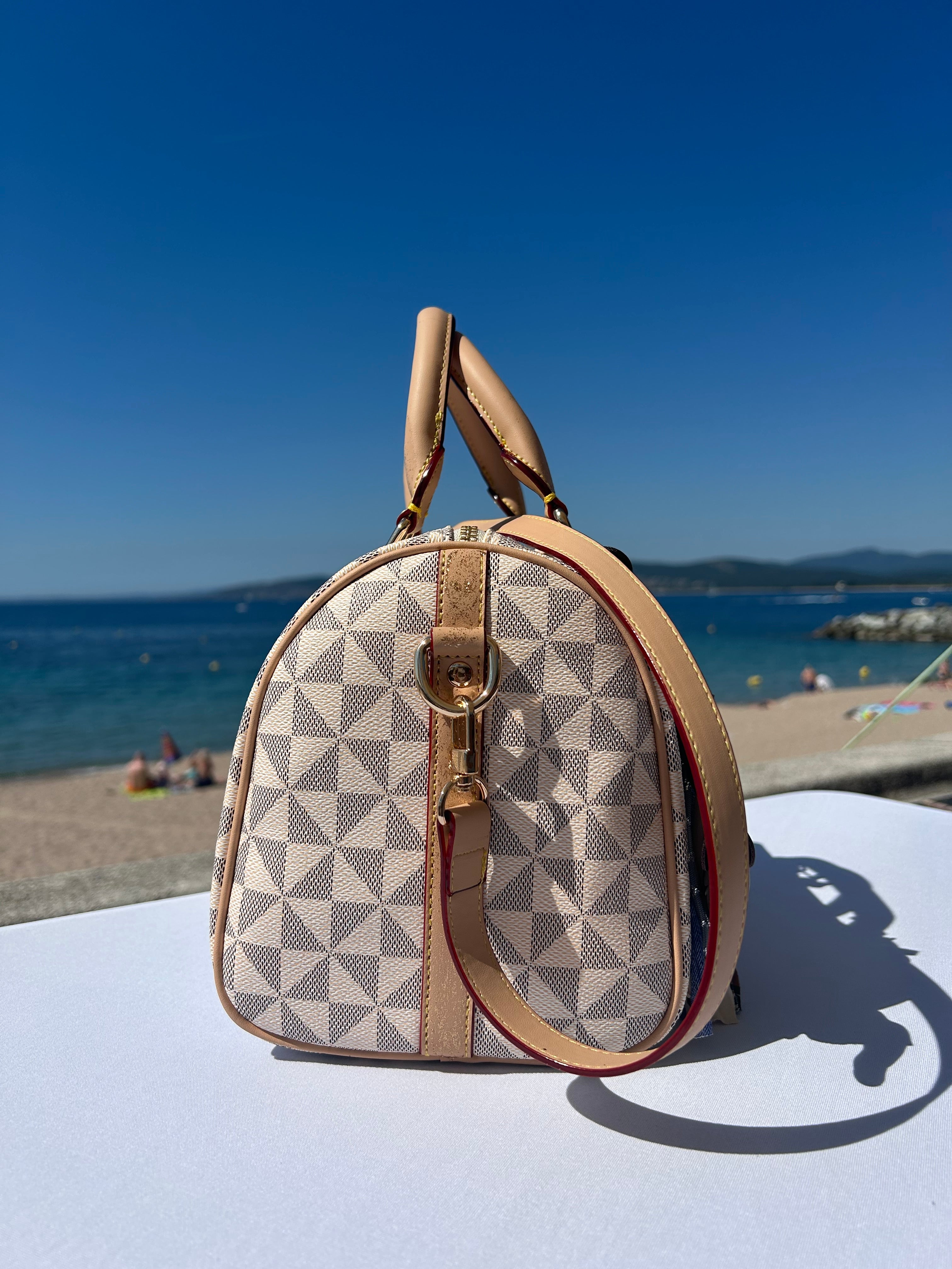Sac Boston DANS QUEL MONDE VIT-ON