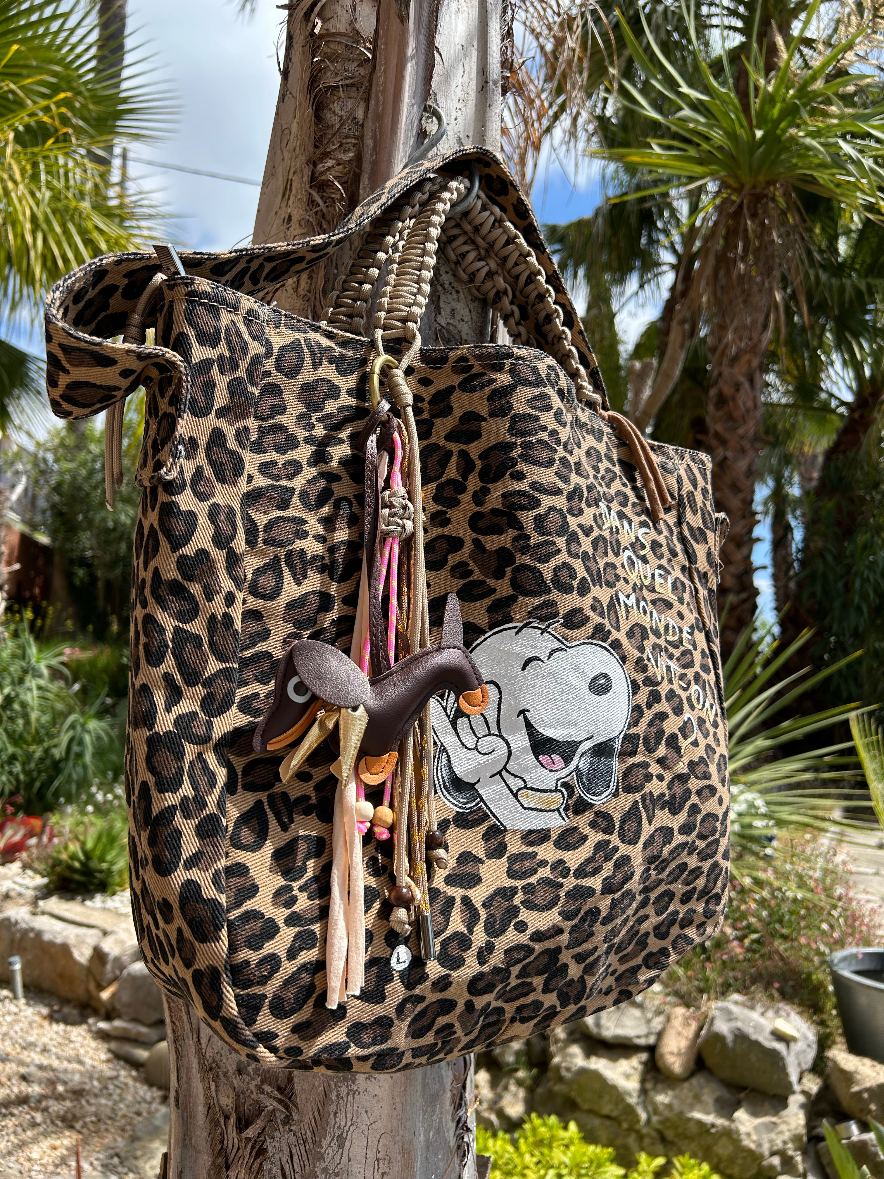Grand SAC toile léopard SNOOP dans quel monde vit-on ?