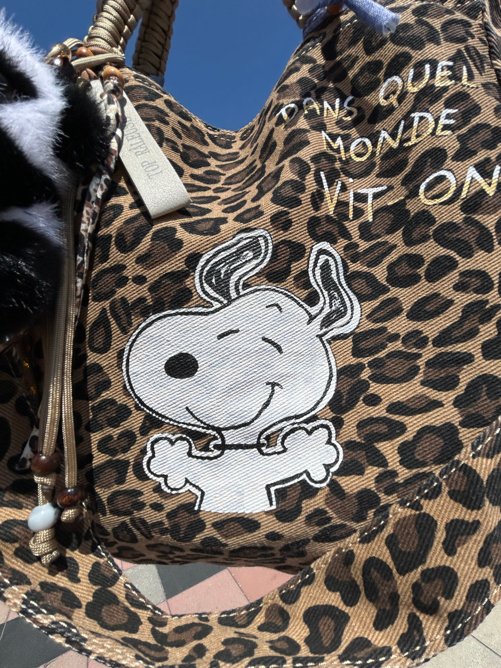 Grand SAC toile léopard Dans quel monde Vit-on