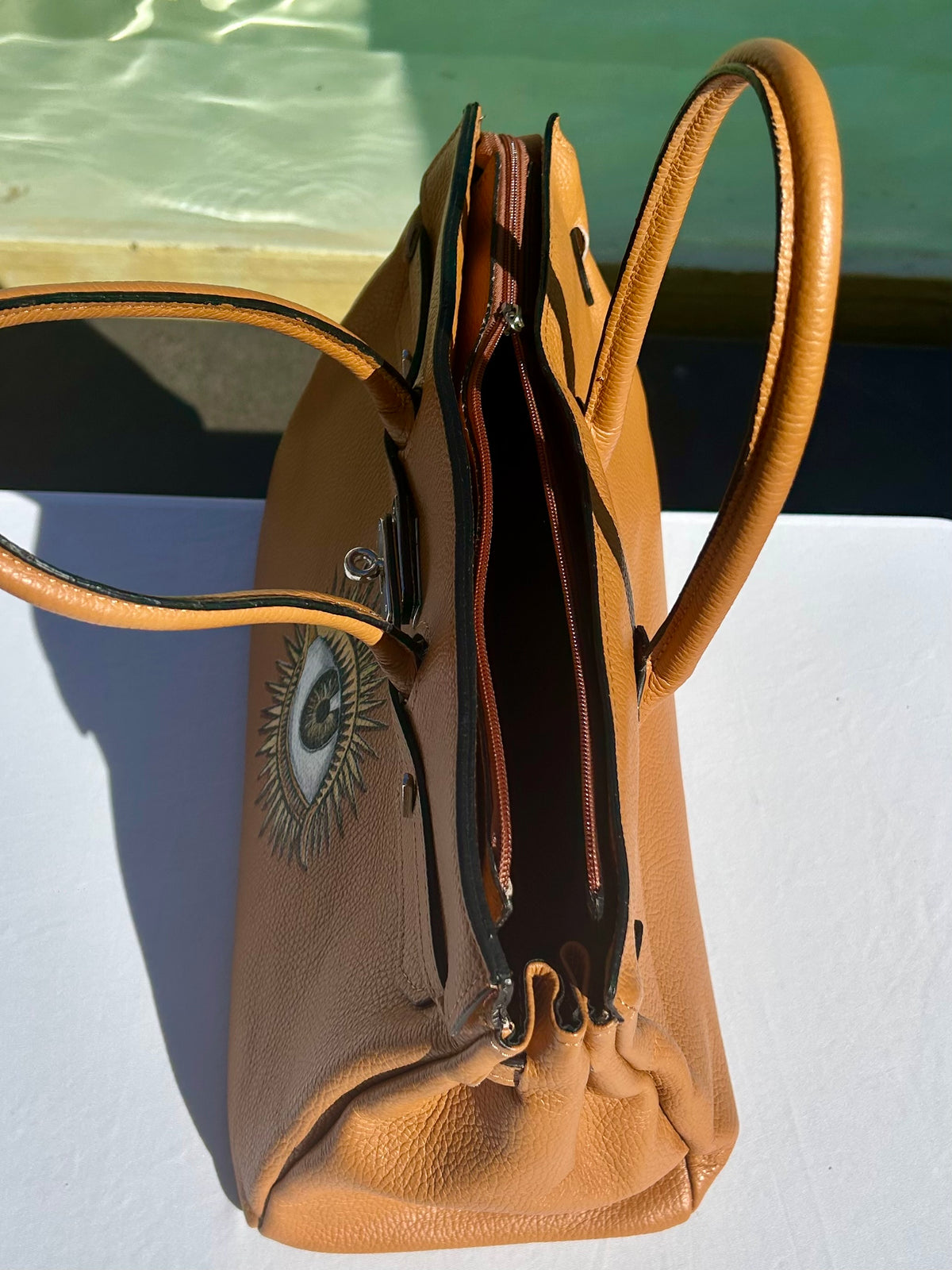 Cabas cuir Camel Œil protecteur
