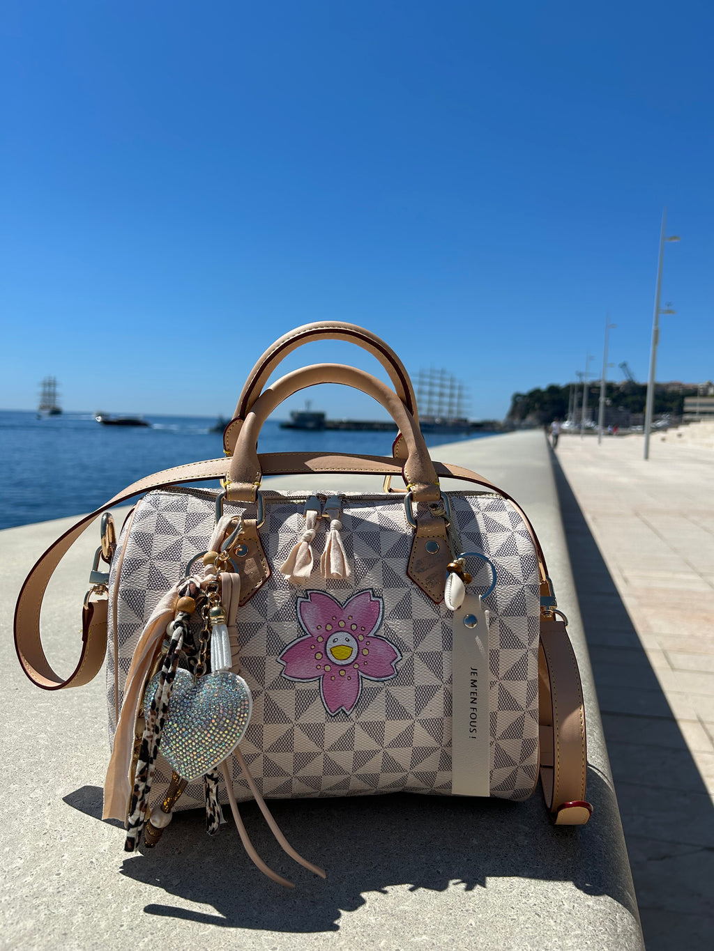 Sac Boston pink flower