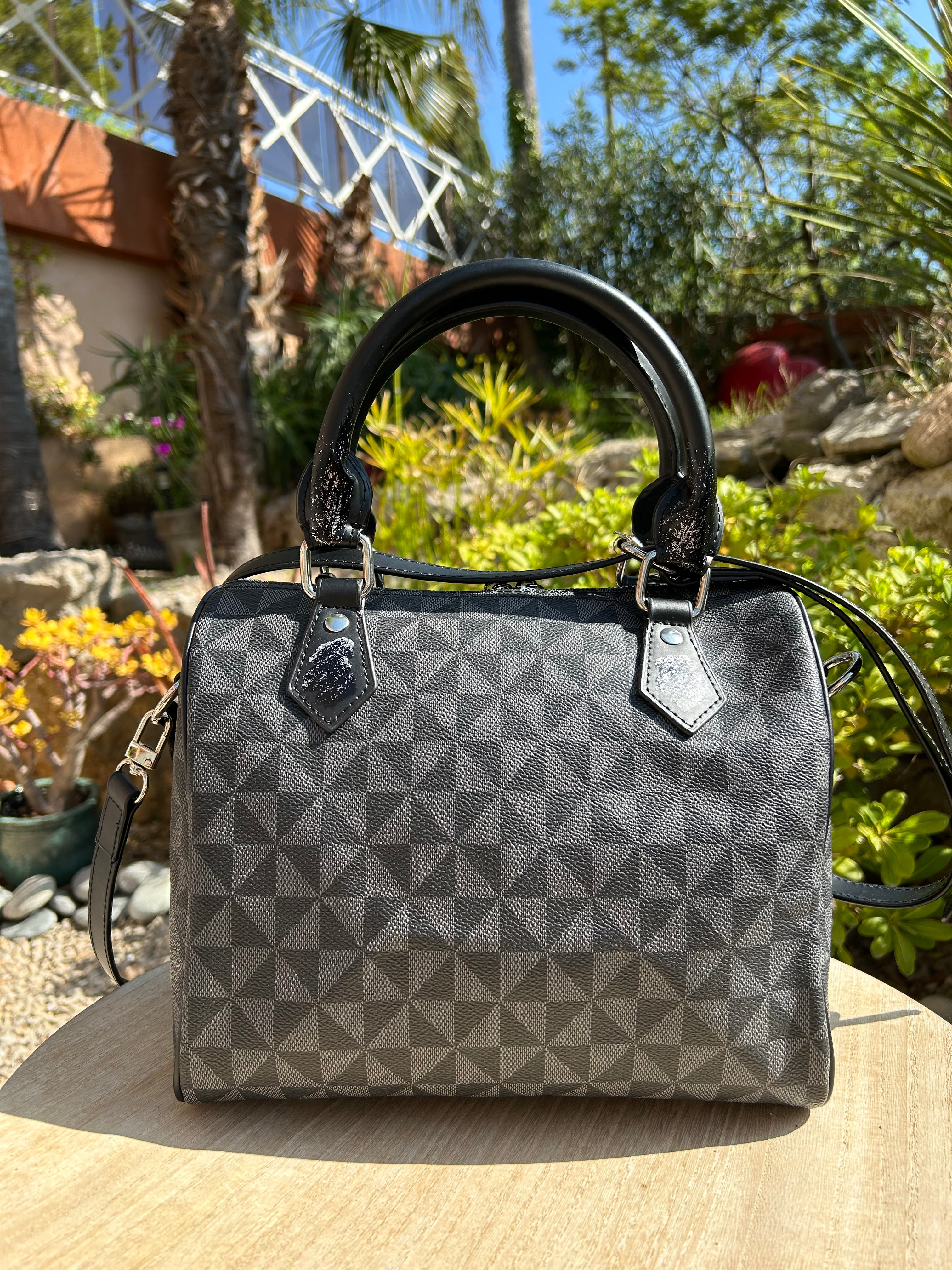 Sac Boston noir DQMV