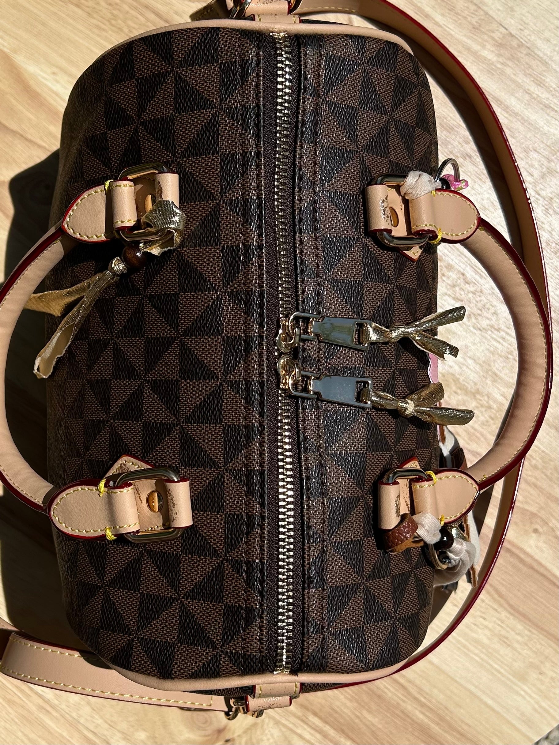 Sac Boston marron pink flower