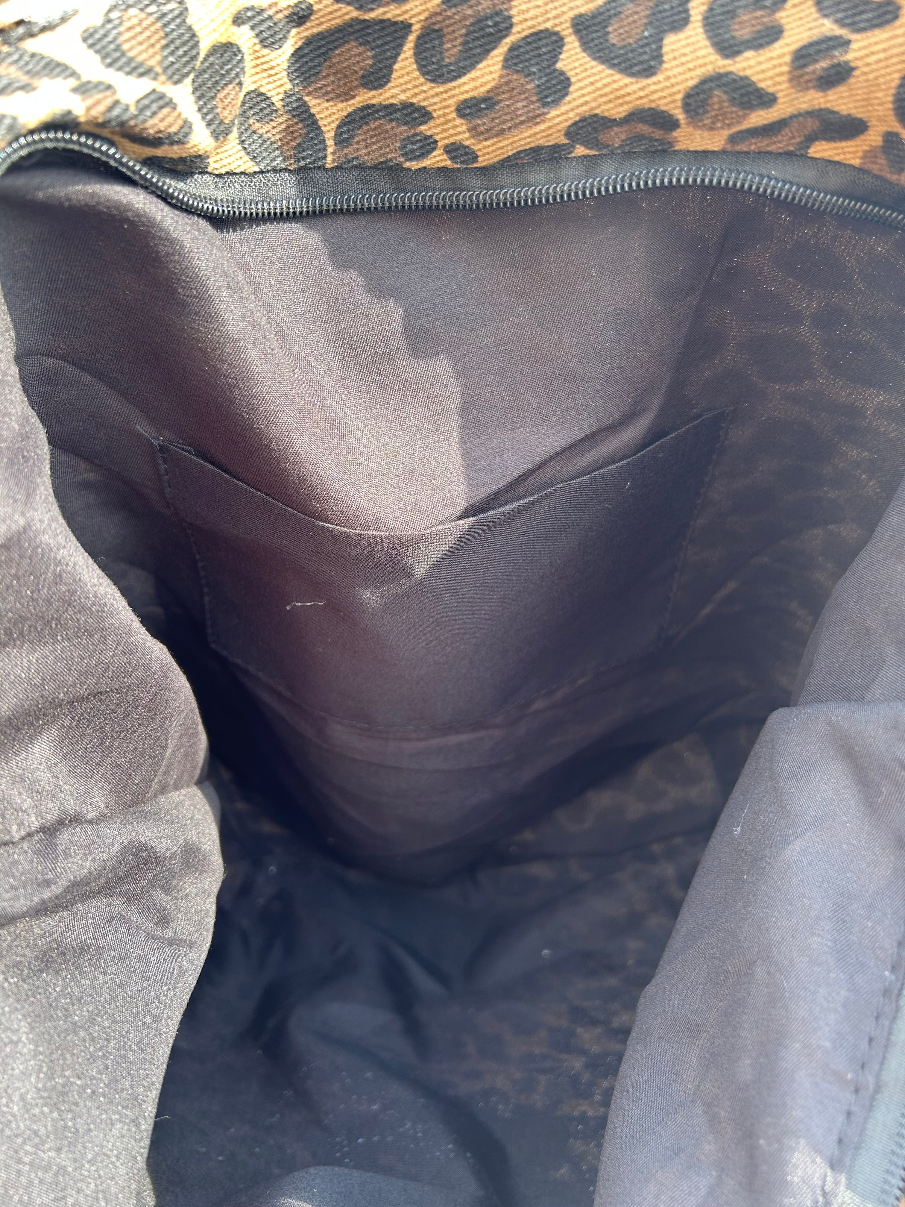 Grand SAC toile léopard Dans quel monde Vit-on