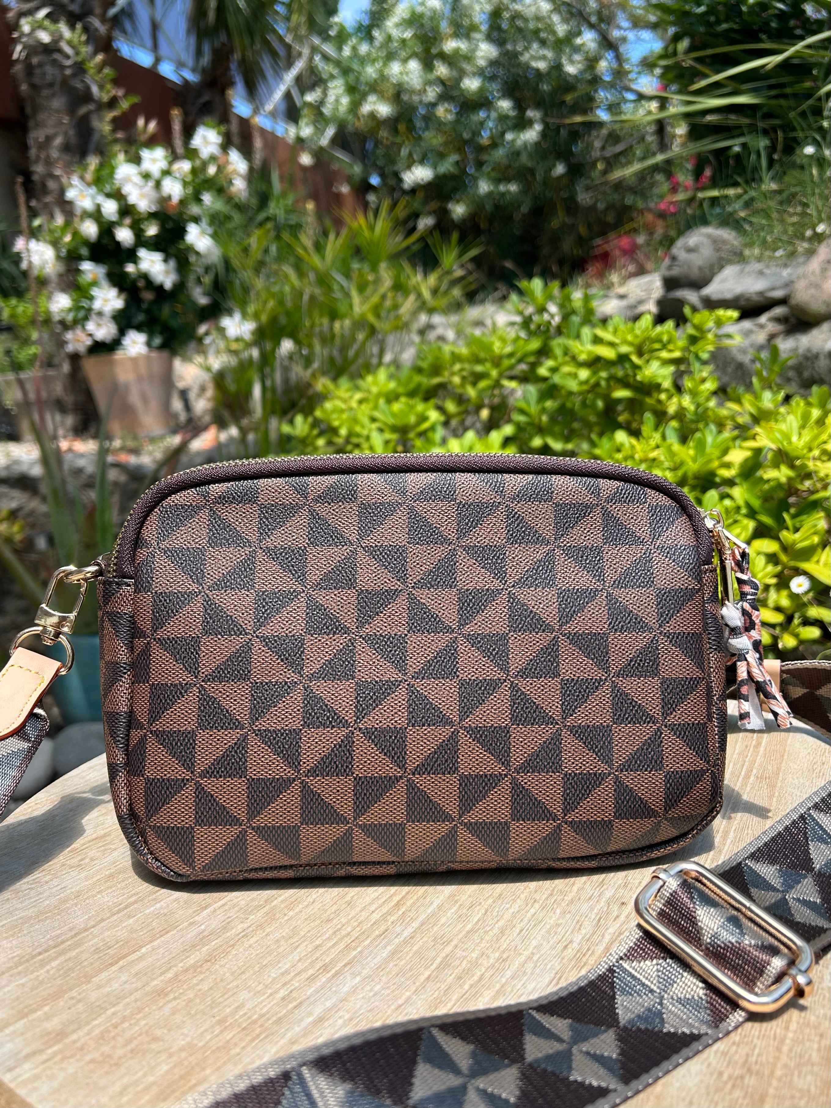 Sac multi-poches Dans quel monde Vit-on