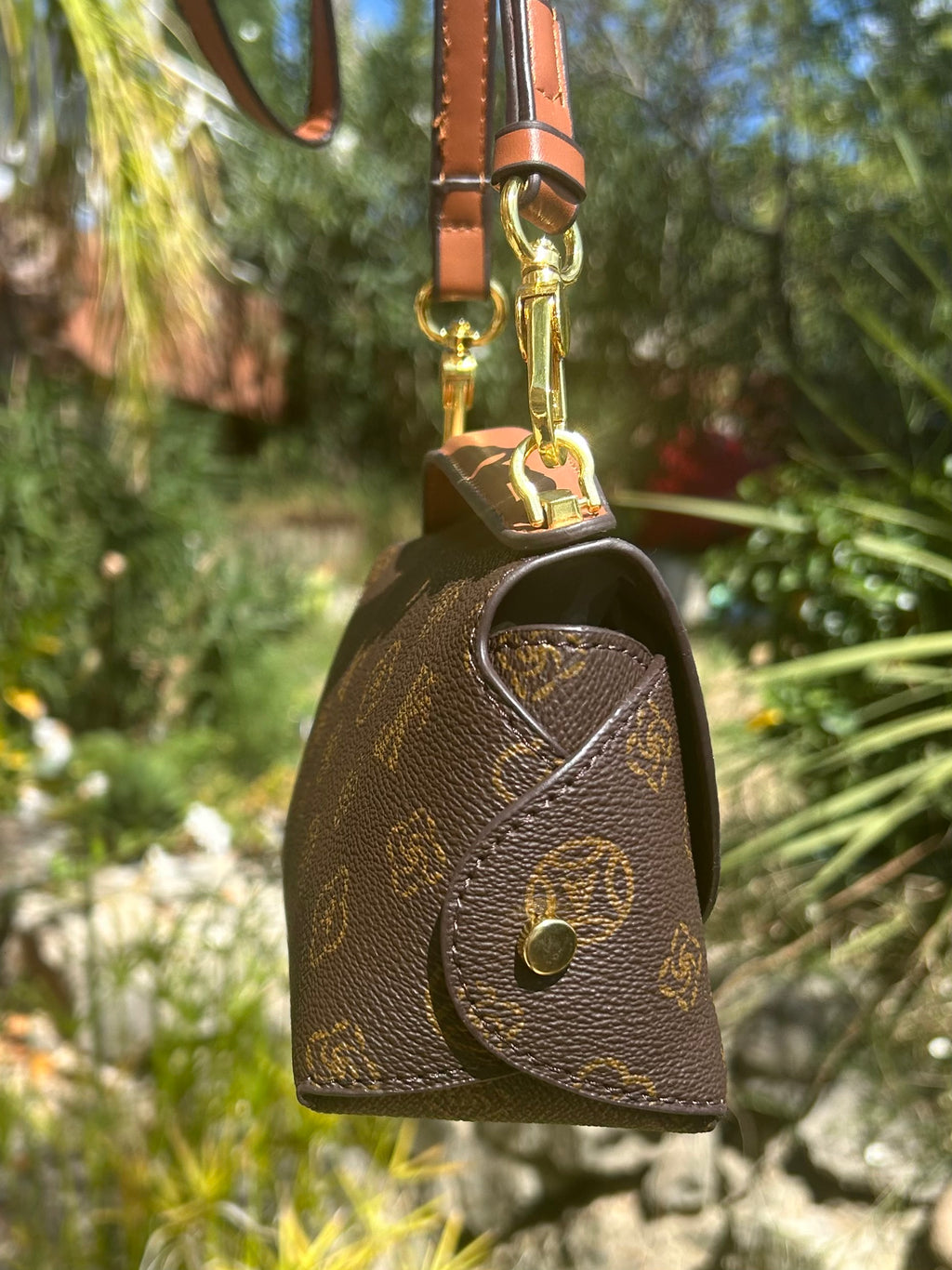 Mini sac Dans Quel Monde Vit-On