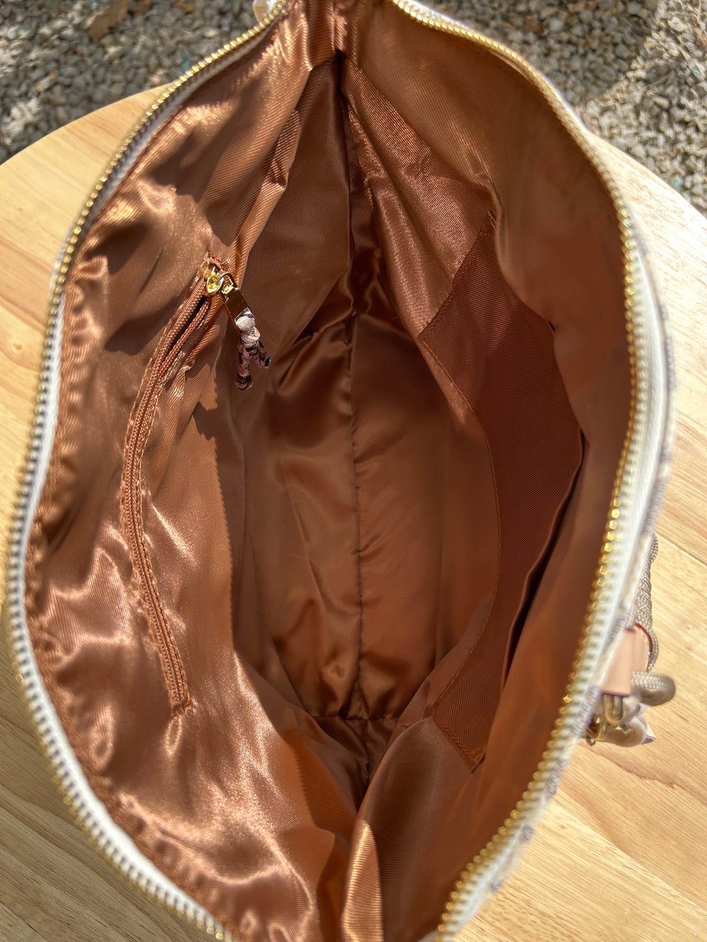 Sac Lilou « Dans quel monde Vit-on »