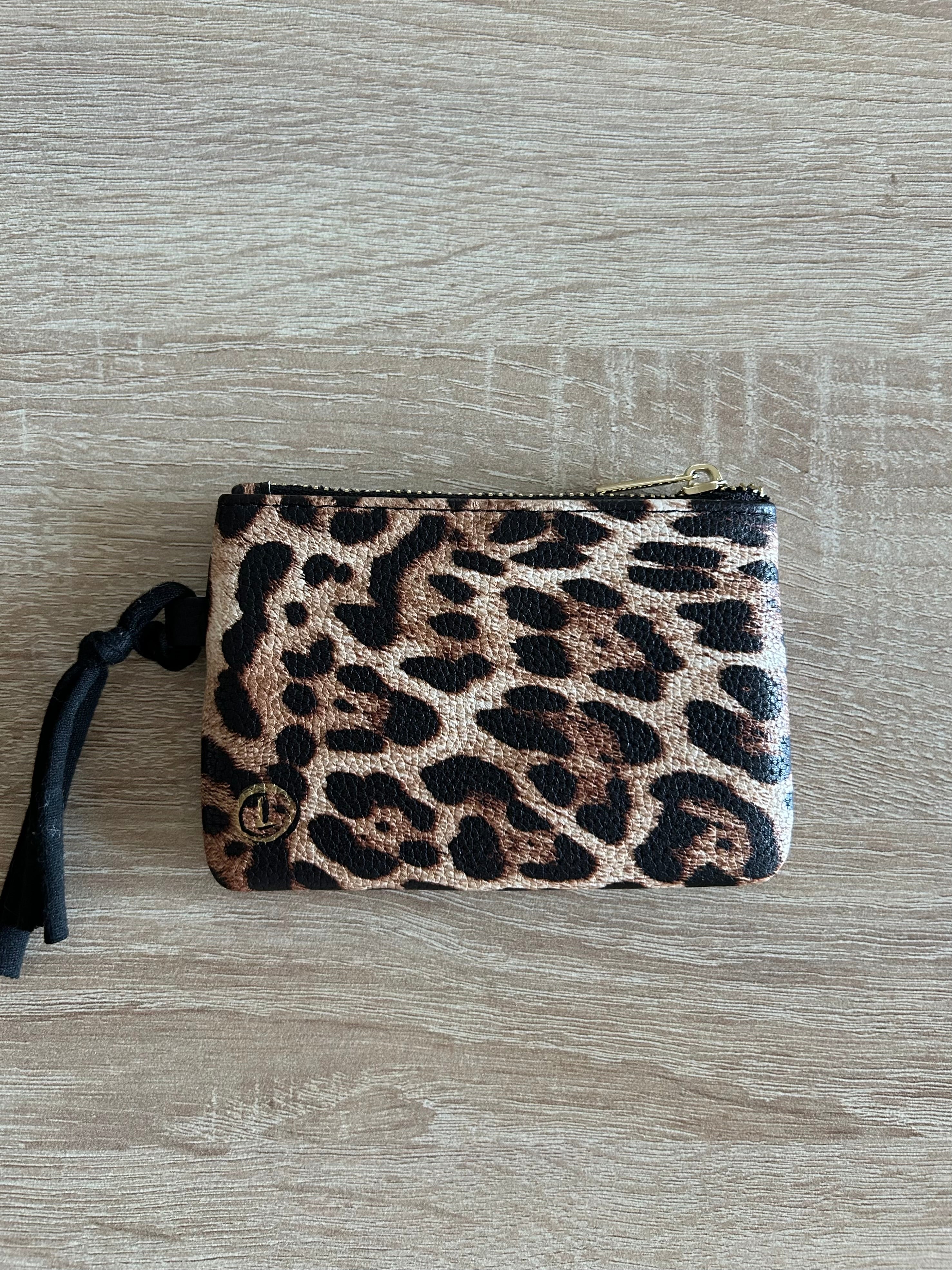 Porte-monnaie léopard JE M’EN FOUS !