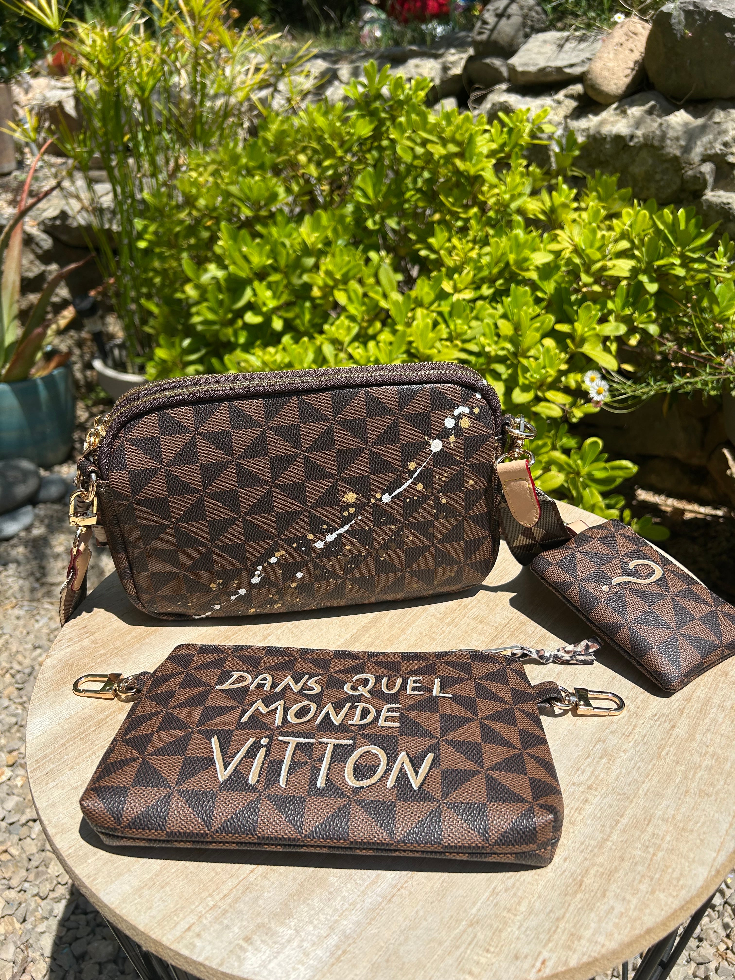 Sac multi-poches Dans quel monde Vitton ?