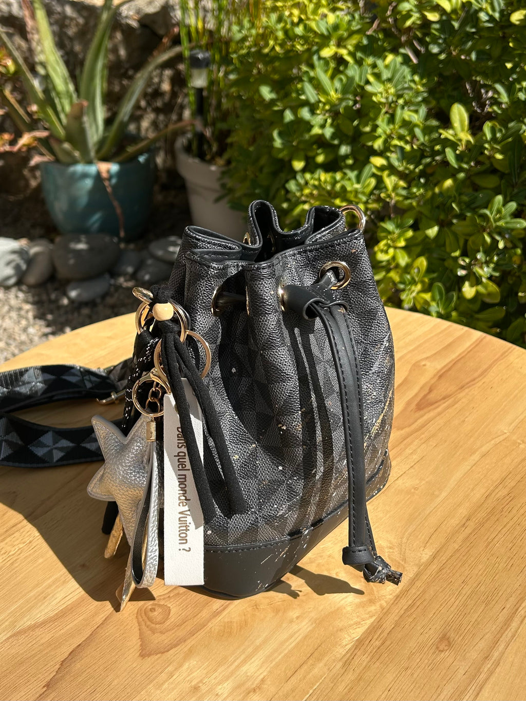 Petit sac noir Pochon