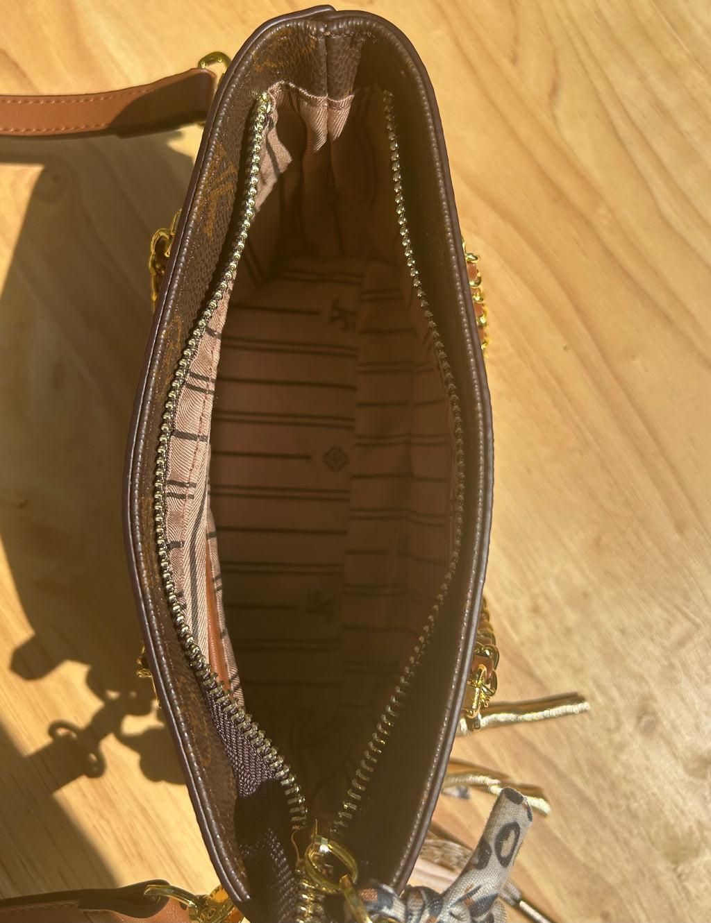 Petit sac Dans Quel Monde Vit-On