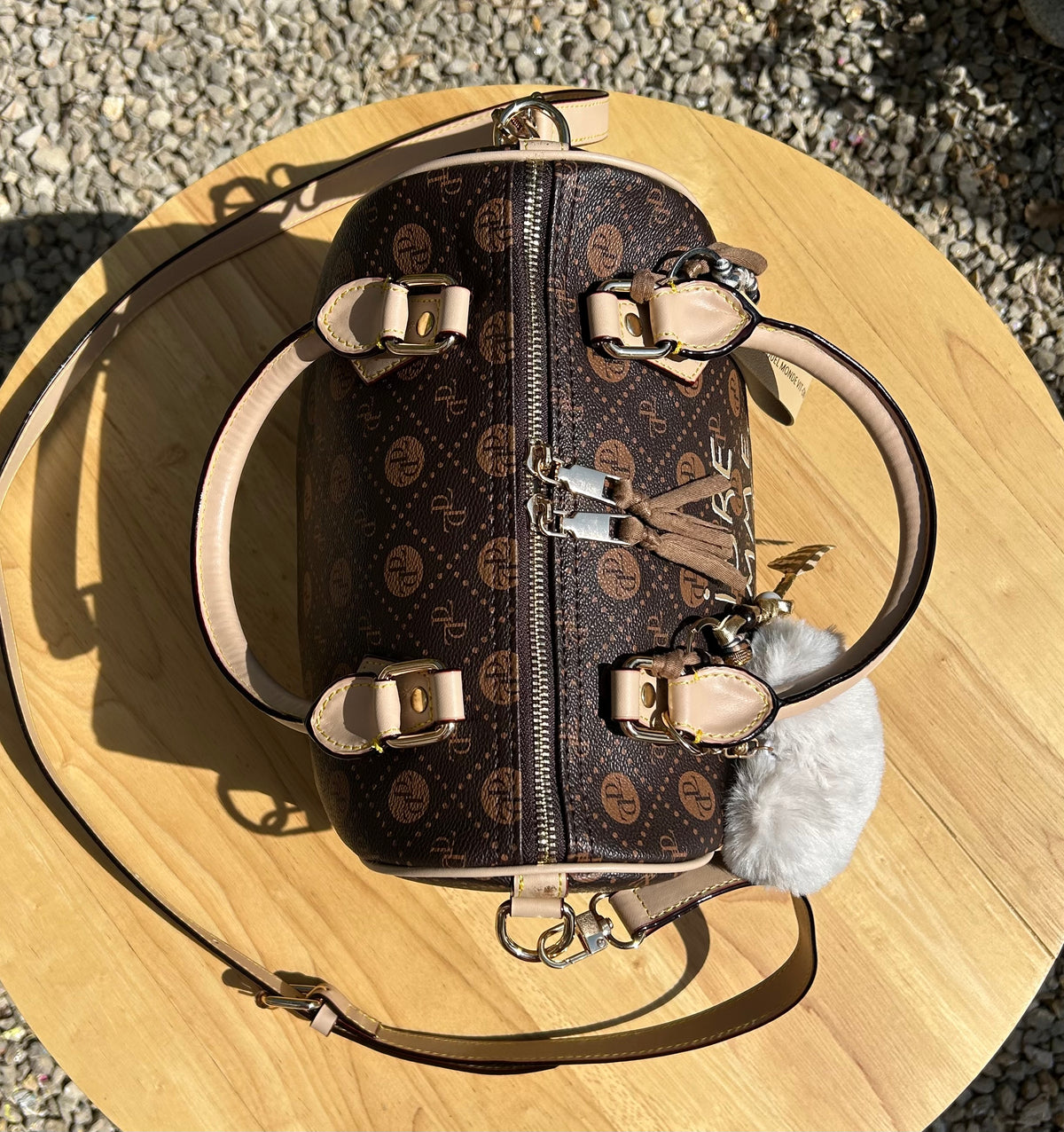 Sac Boston marron LIBRE COMME L’ART