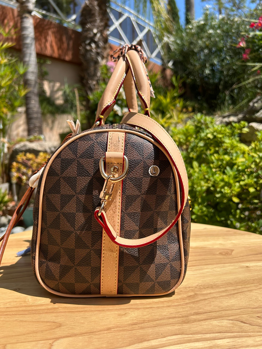 Sac Boston marron DQMV