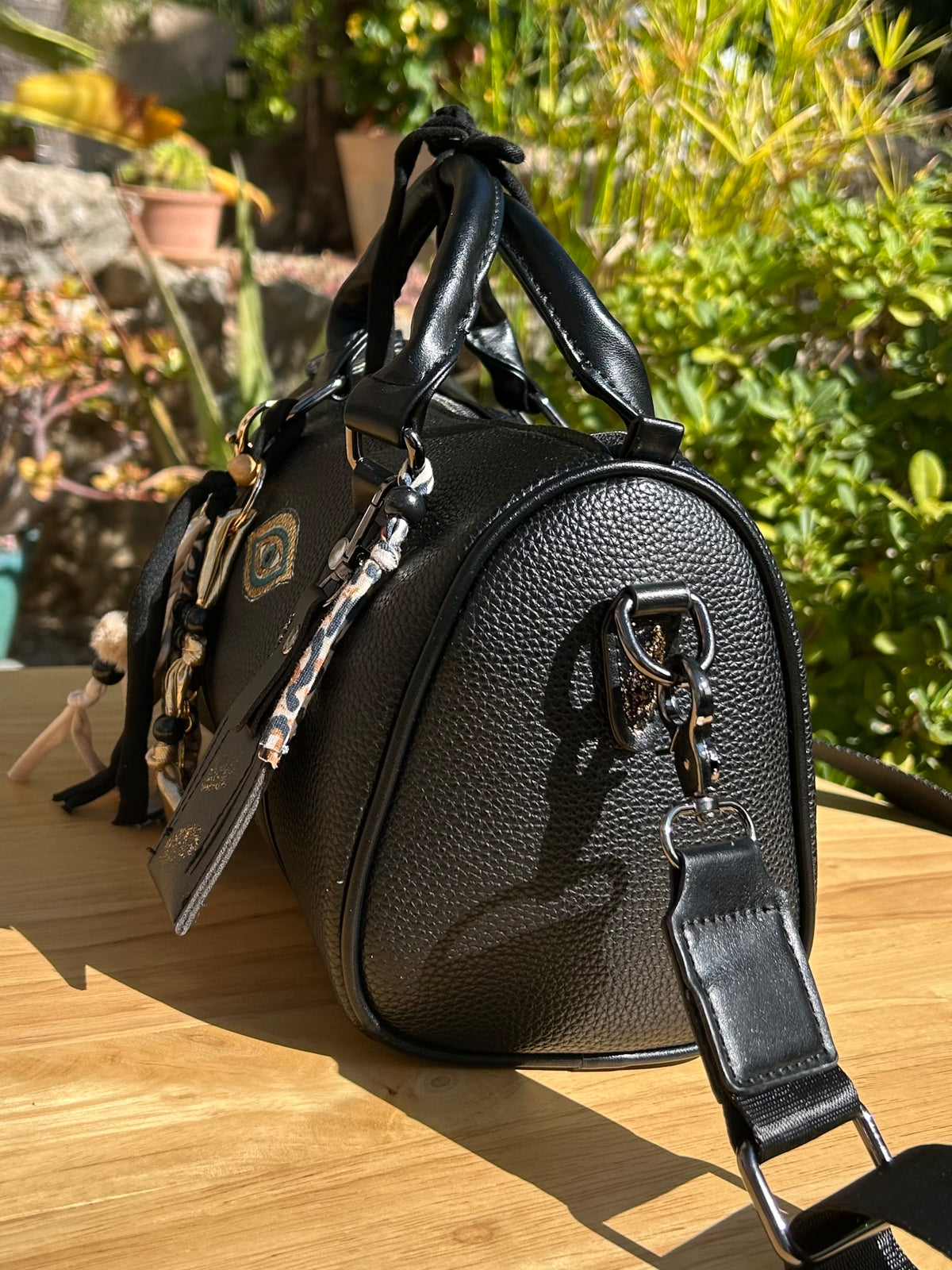 Sac noir Œil - feuille d’or