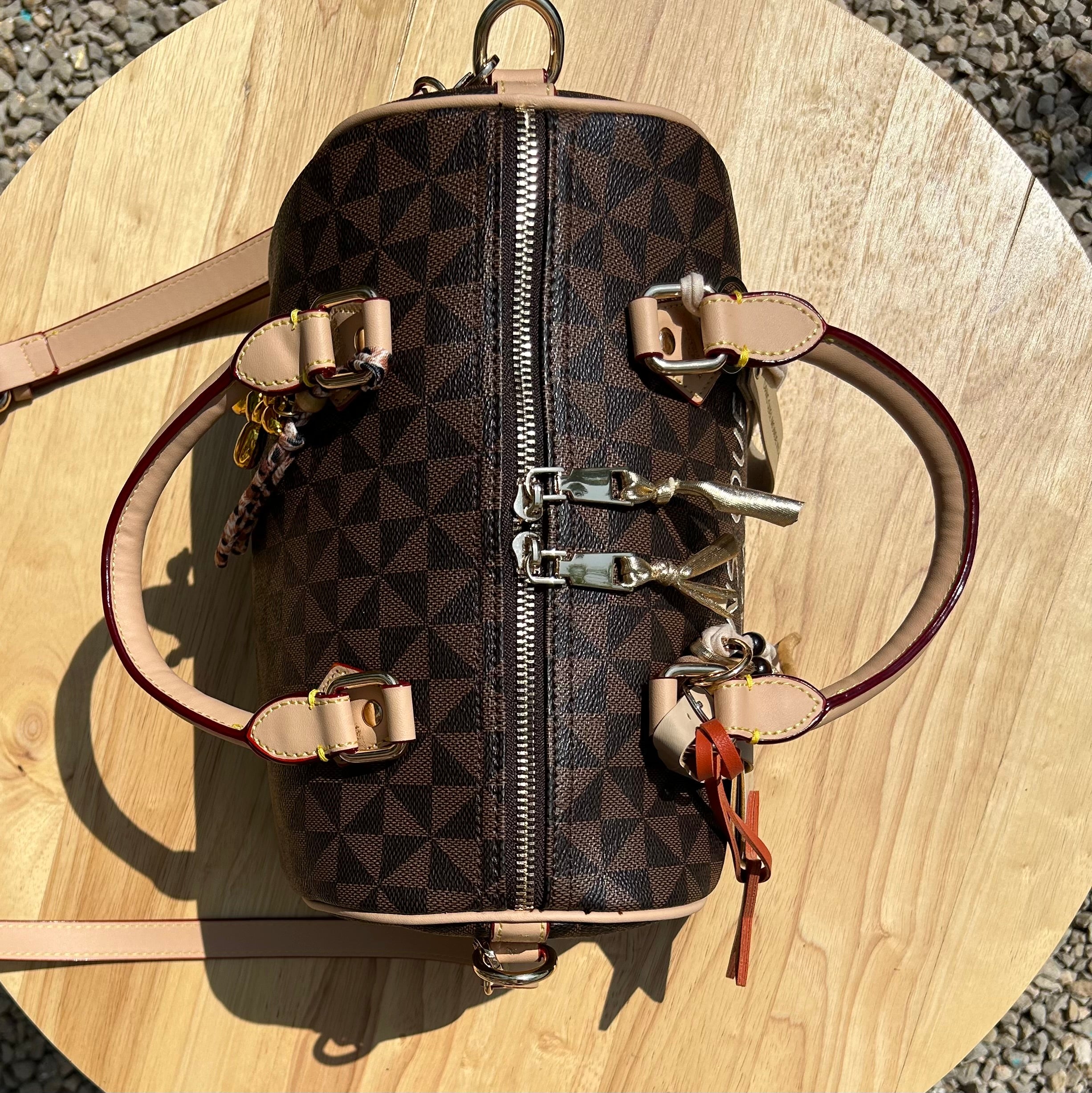 Sac Boston marron DQMV