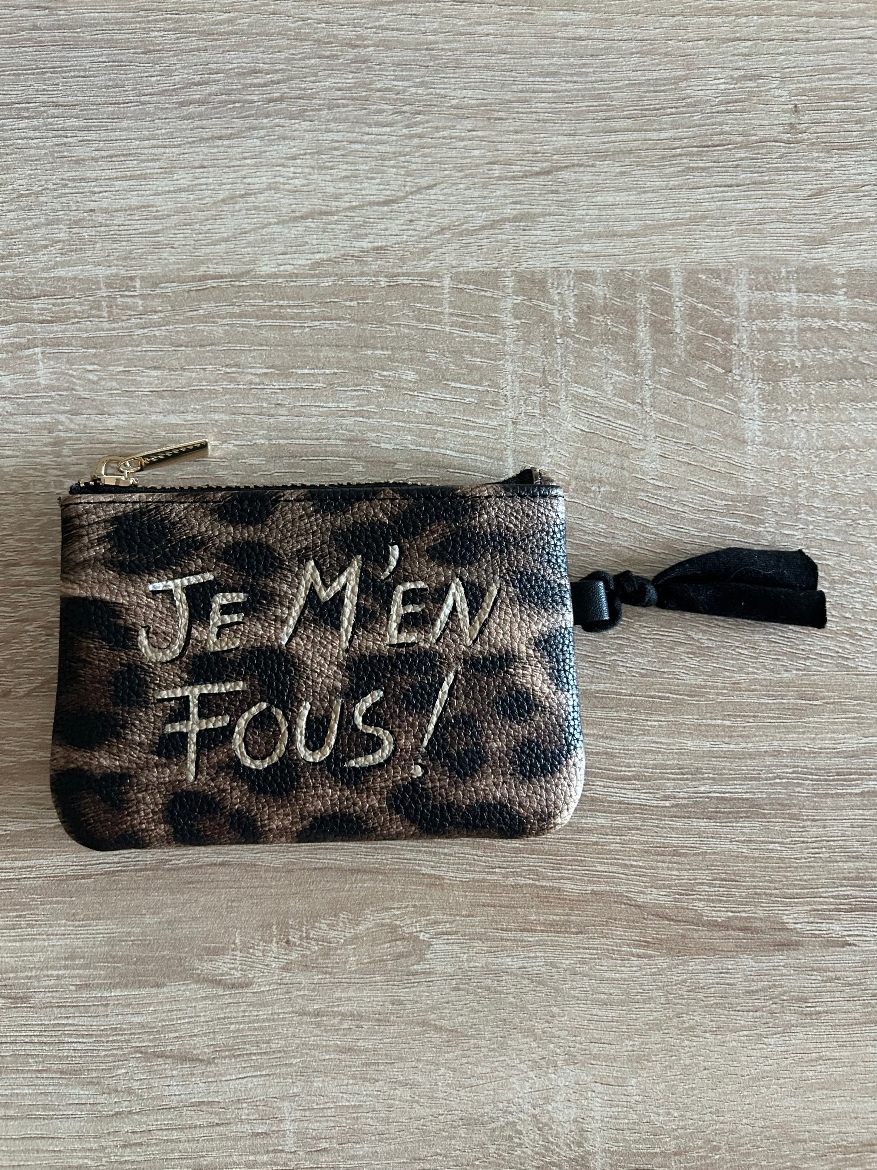 Porte-monnaie léopard foncé JE M’EN FOUS !