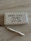 Petit Compagnon DANS QUEL MONDE VIT-ON