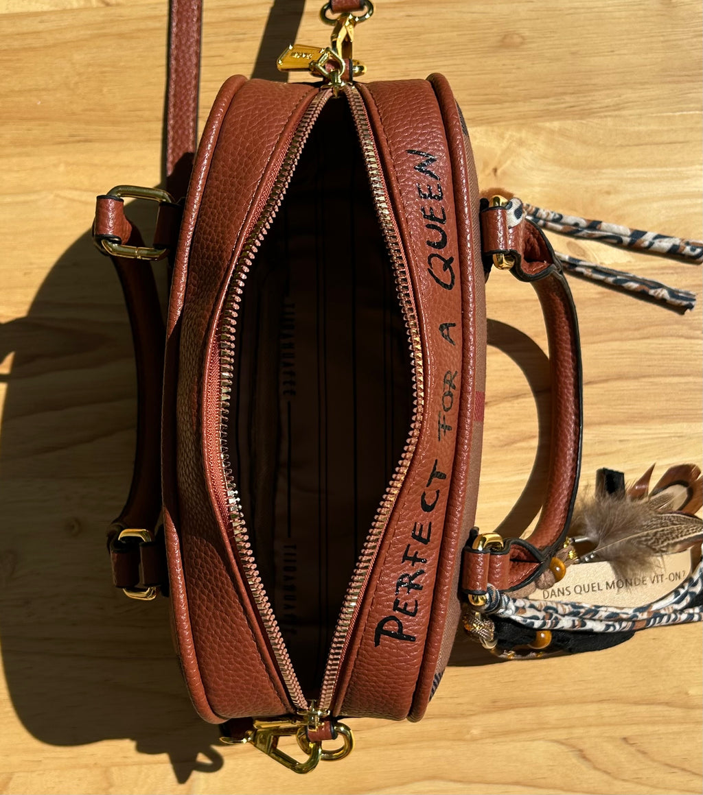 Petit Sac Perfect for a QUEEN