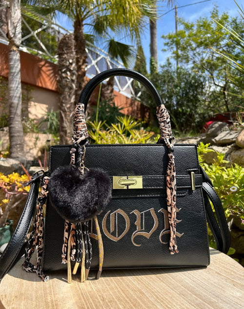 Iconic bag LOVE