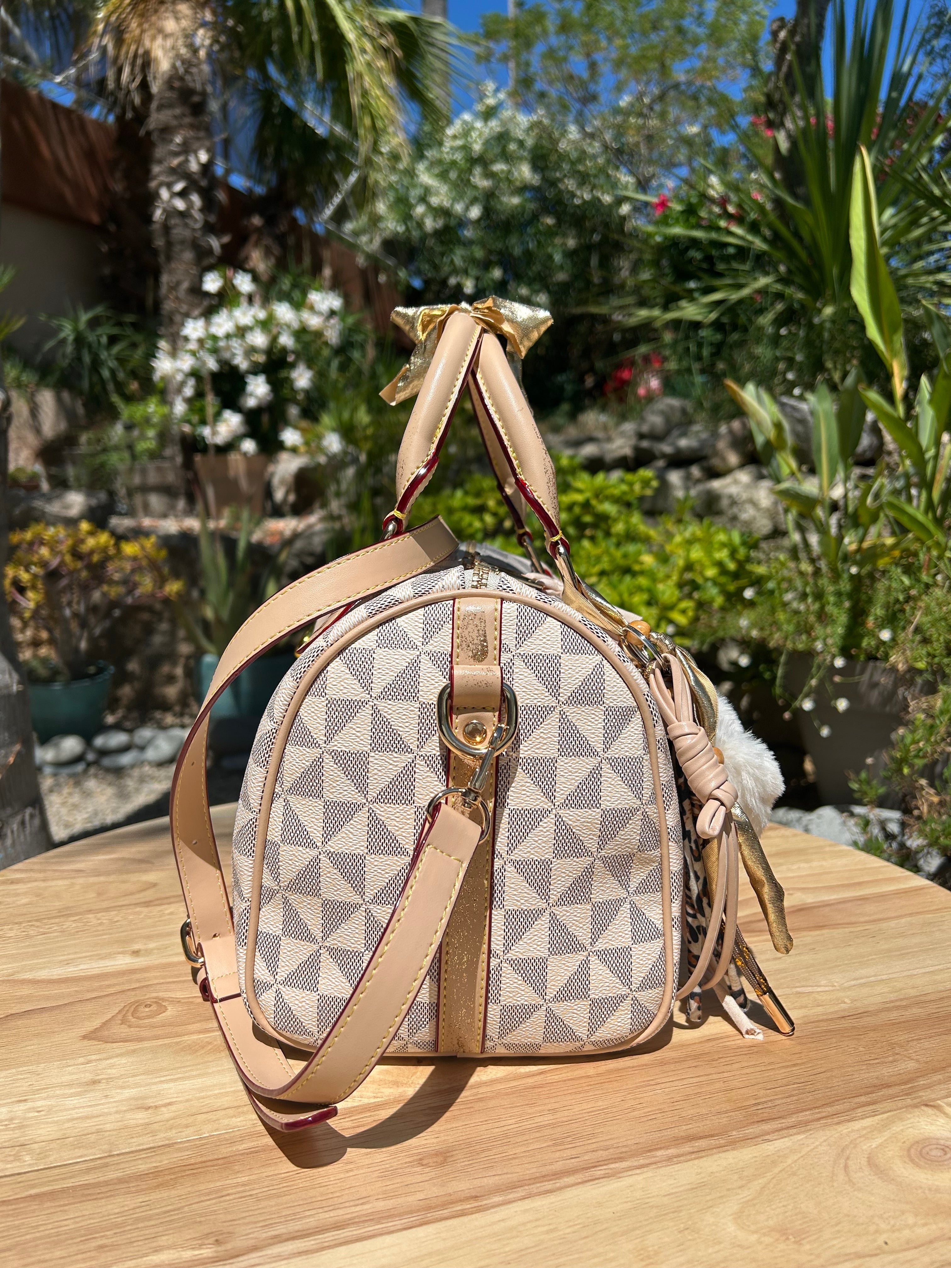 Sac Boston fleur smiley rose