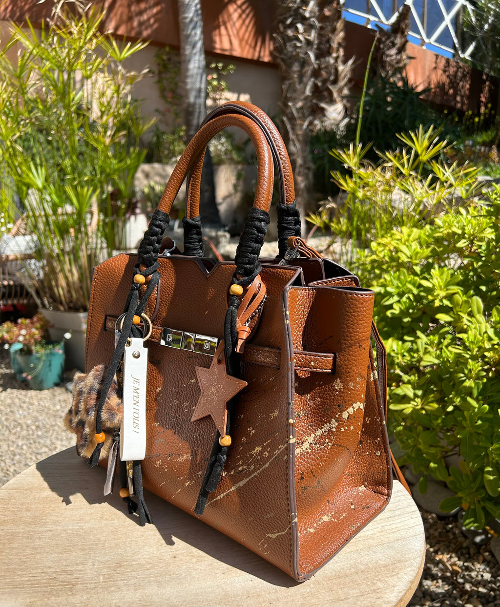Iconic bag