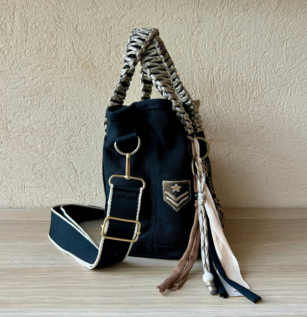 Sac Toile noire Dans quel monde vit-on