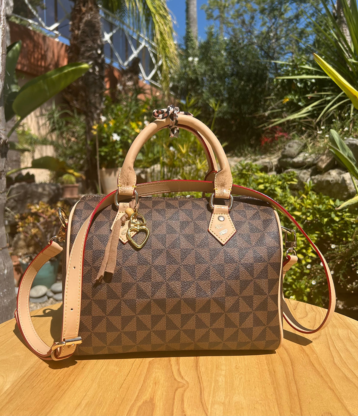 Sac Boston marron DQMV