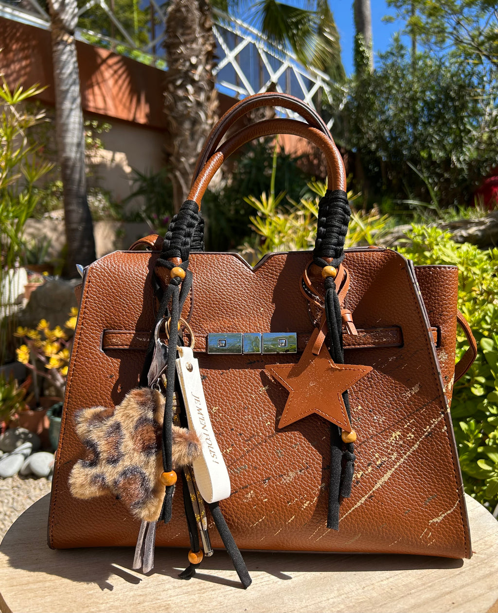 Iconic bag