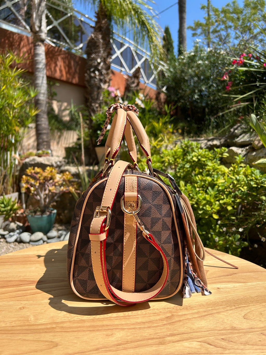 Sac Boston marron DQMV