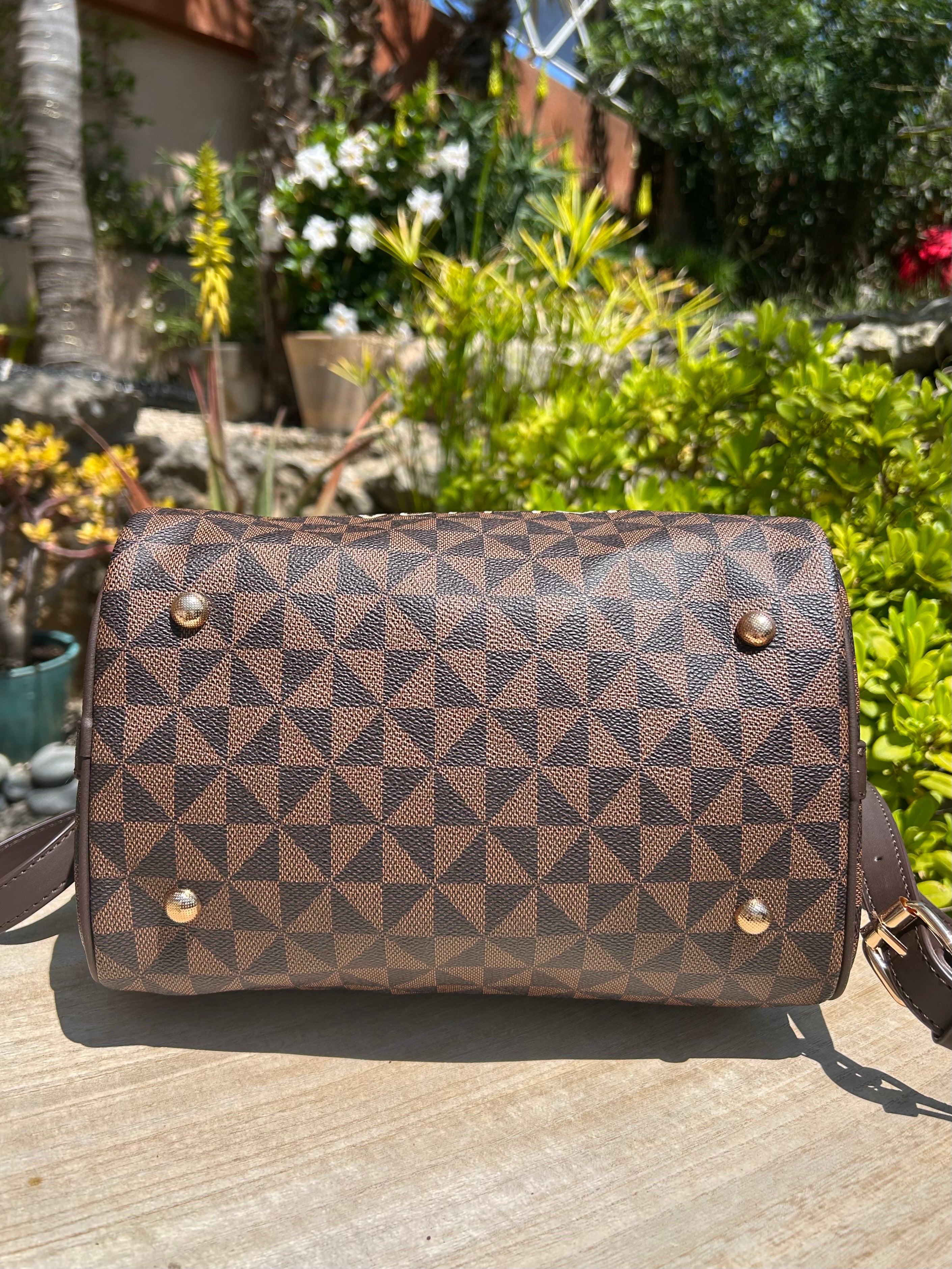 Sac Boston marron DQMV