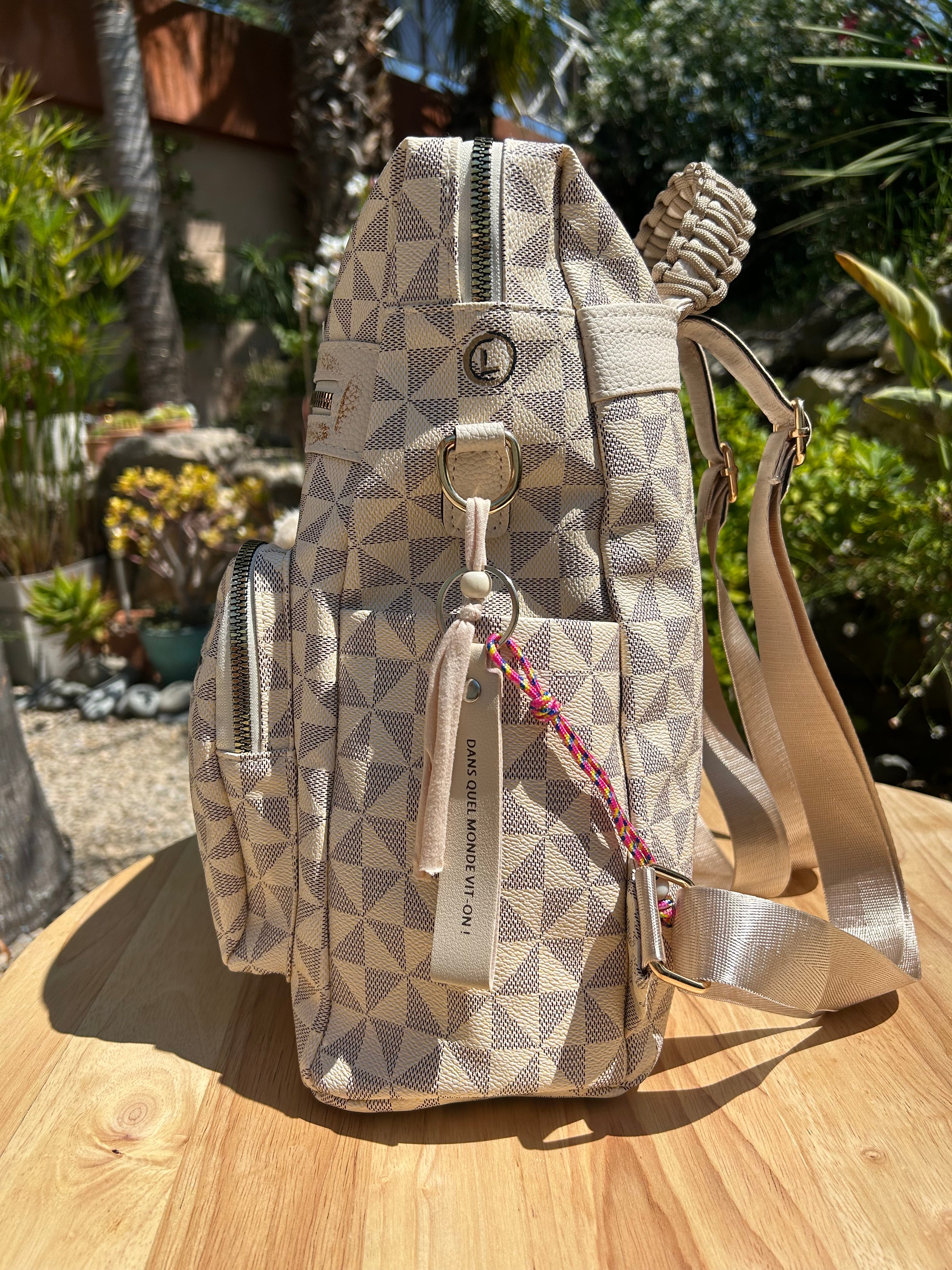 SAC A DOS fleur smiley rose