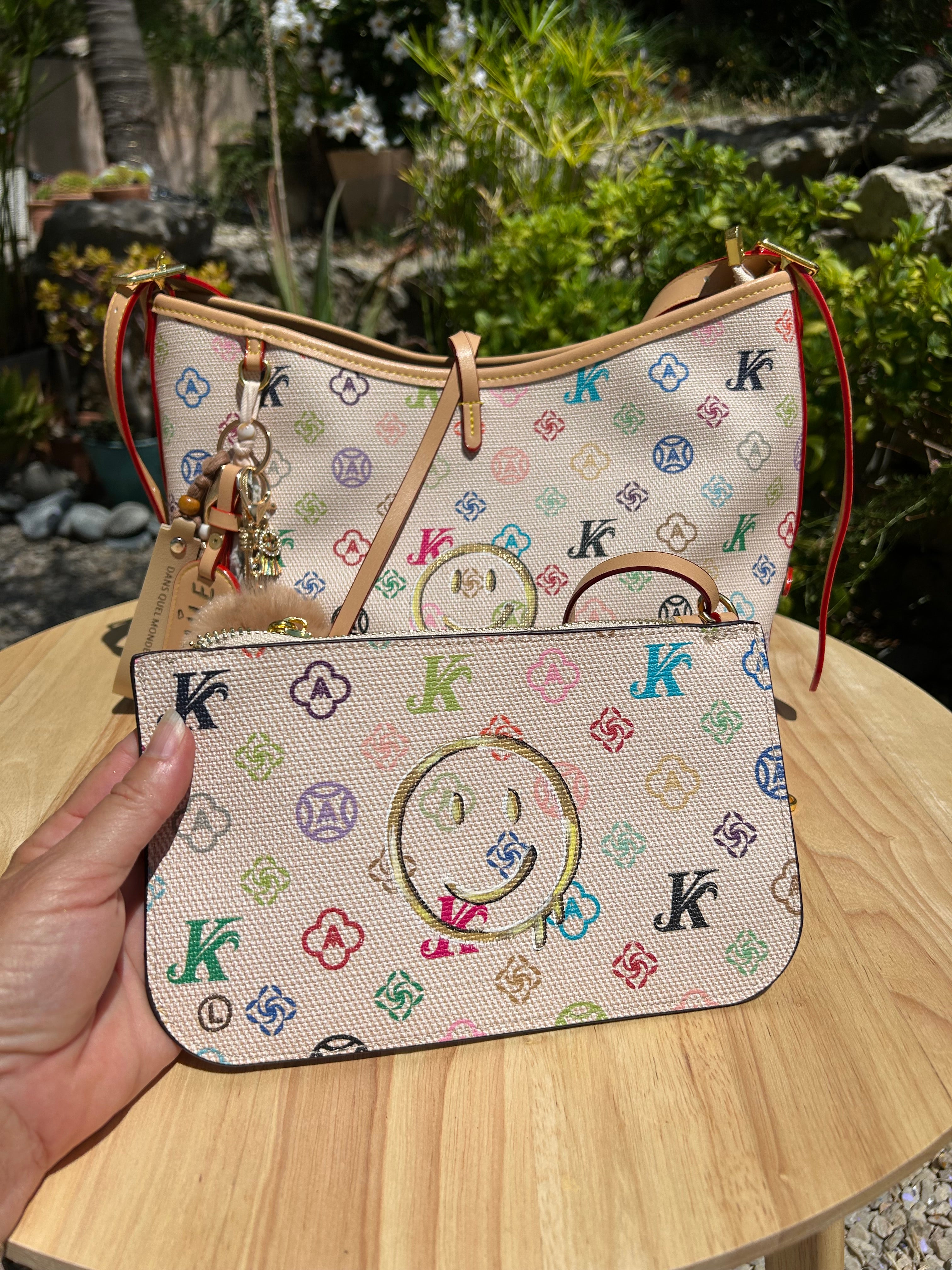 Sac et pochette SMILEY