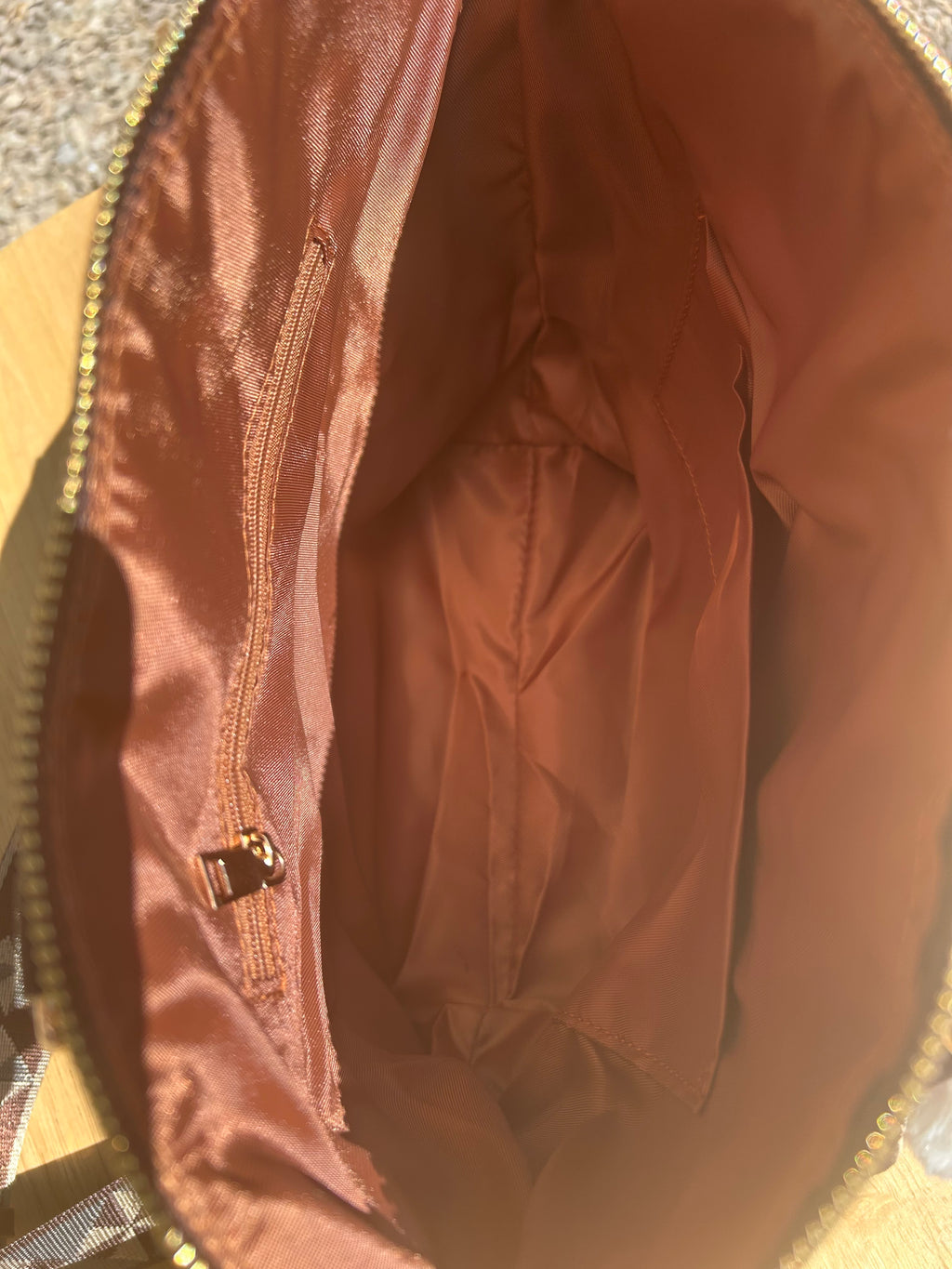 Sac Lilou Dans Quel Monde Vit-On