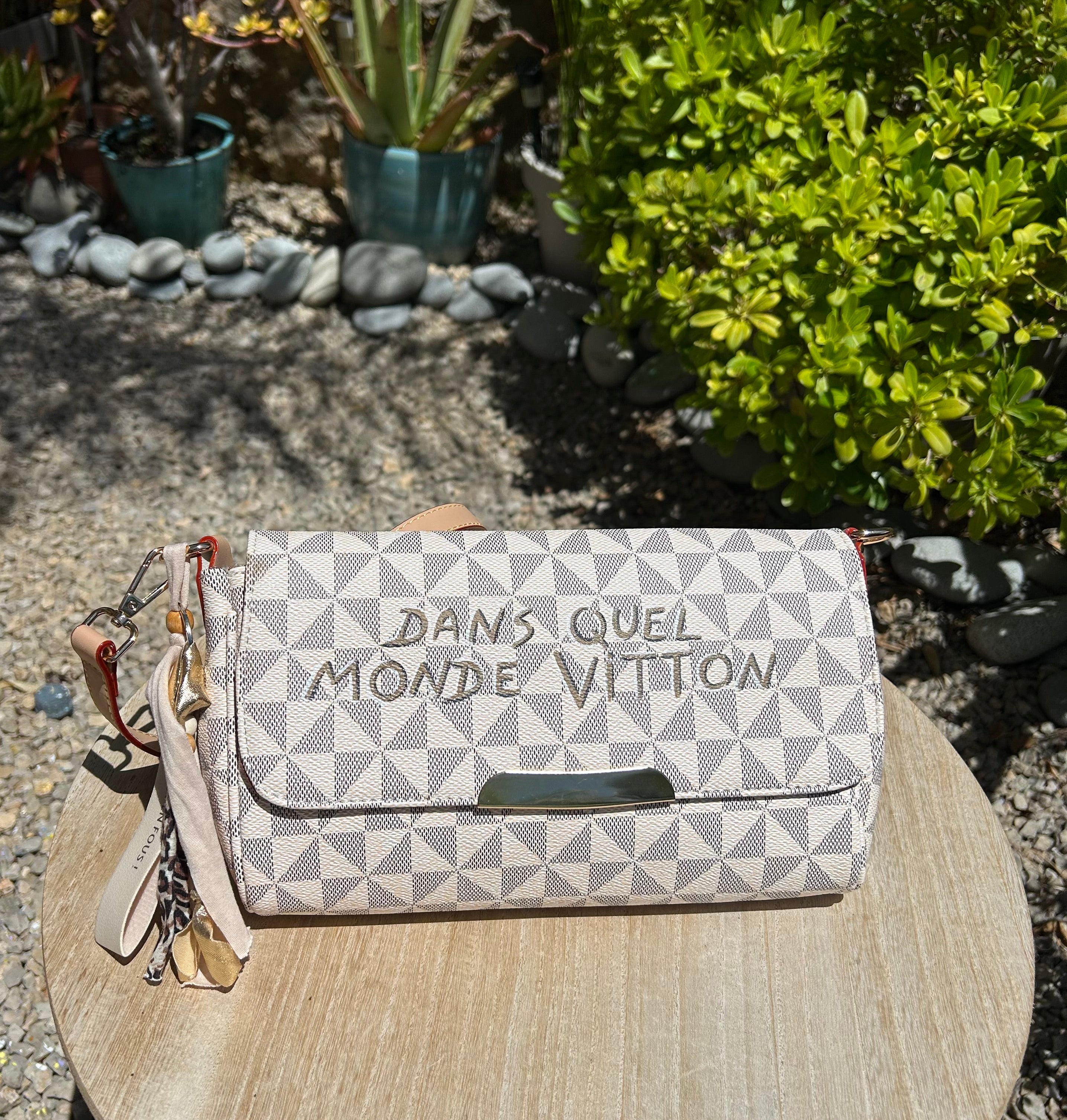 Sac pochette bandoulière beige