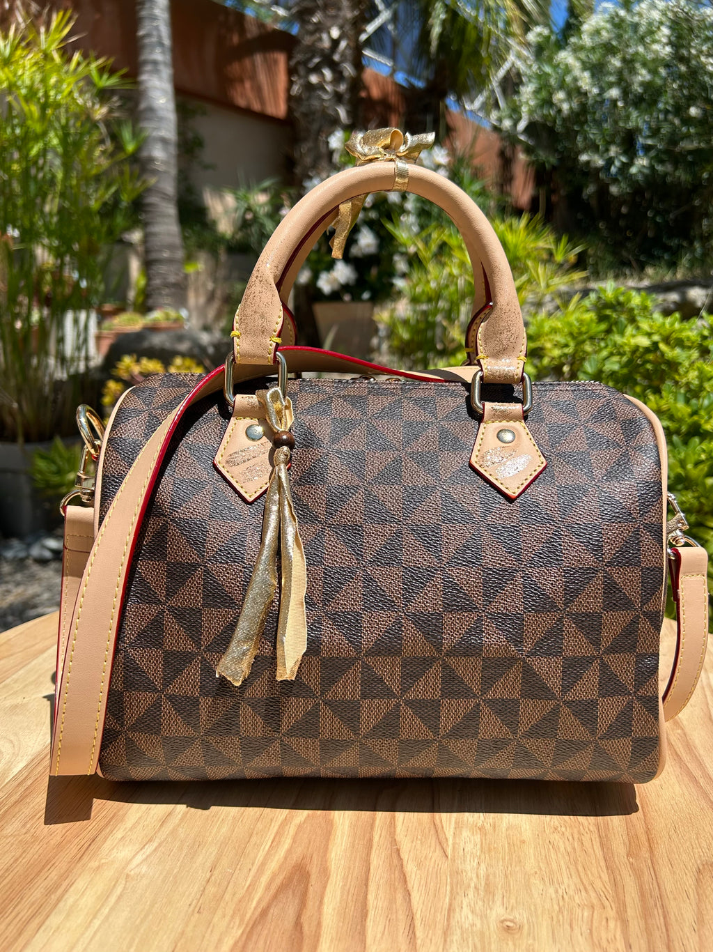 Sac Boston marron pink flower