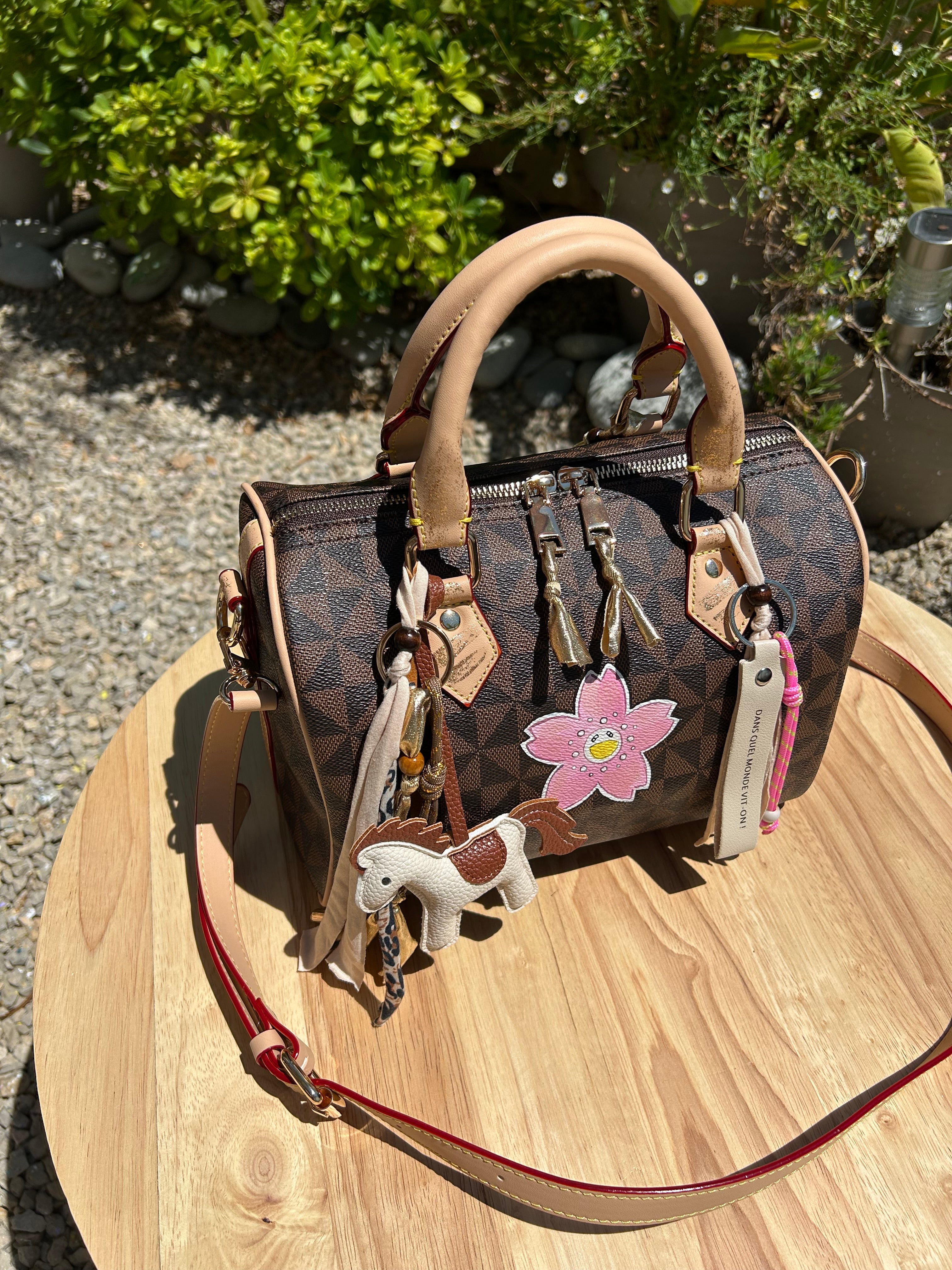 Sac Boston marron pink flower