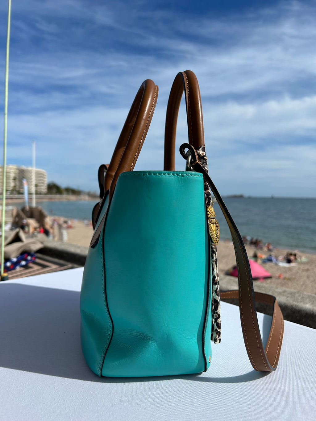 Sac cuir turquoise AMORE