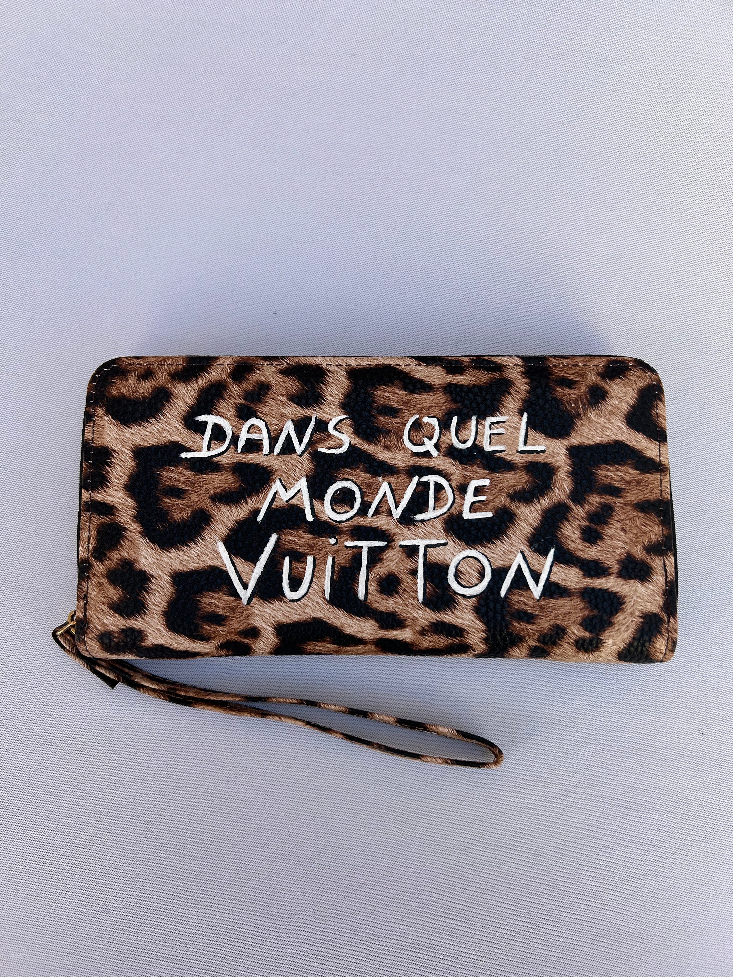 Pochette téléphone noire JE M’EN FOUS ! Avec compagnon et porte monnaie